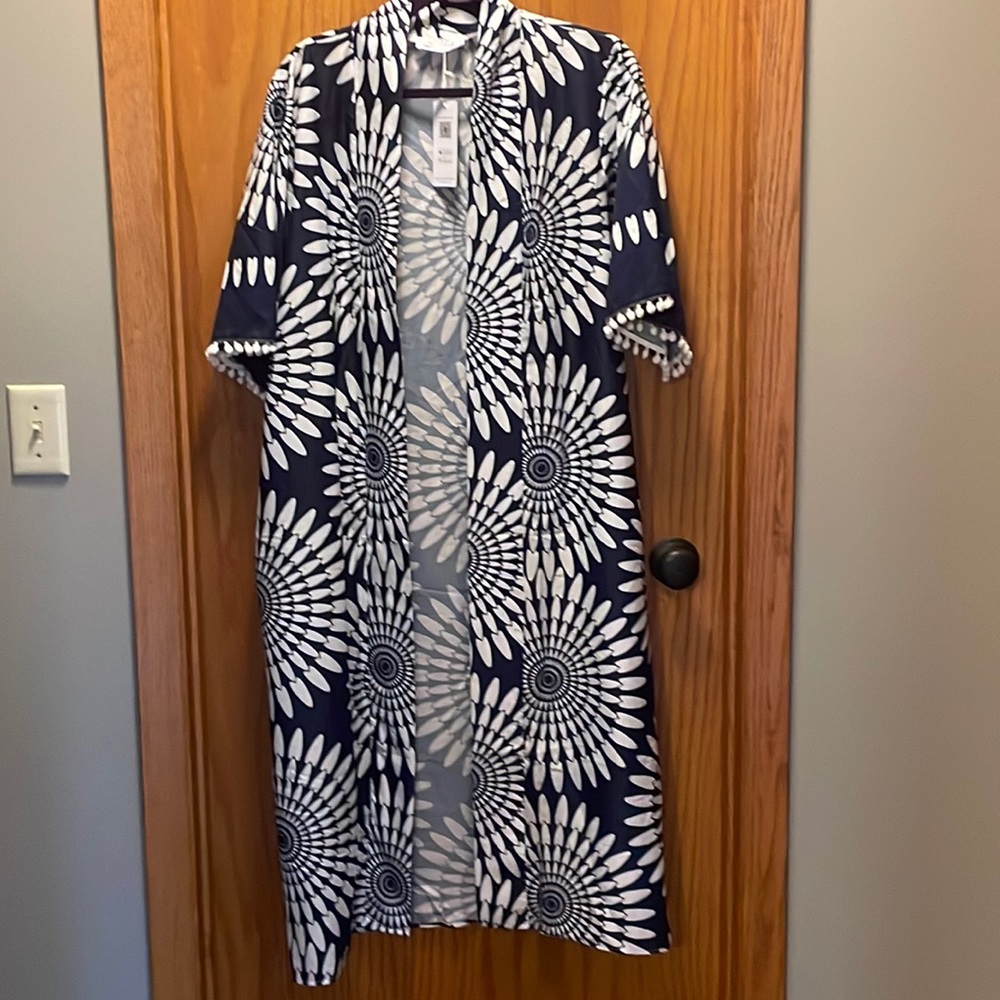 Brand new Cupshe kimono swim coverup!  Size Large. Navy blue with white flowers!